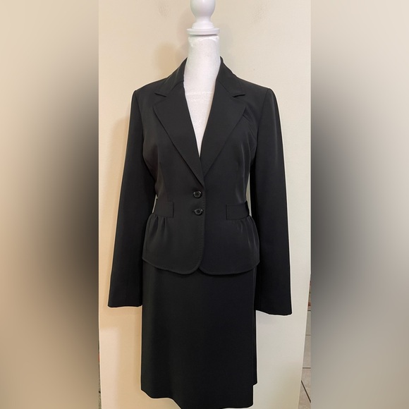 Nine West Women’s Suit 2 Pieces Set Black Jacket Blazer & Skirt Size 2 - Picture 8 of 17